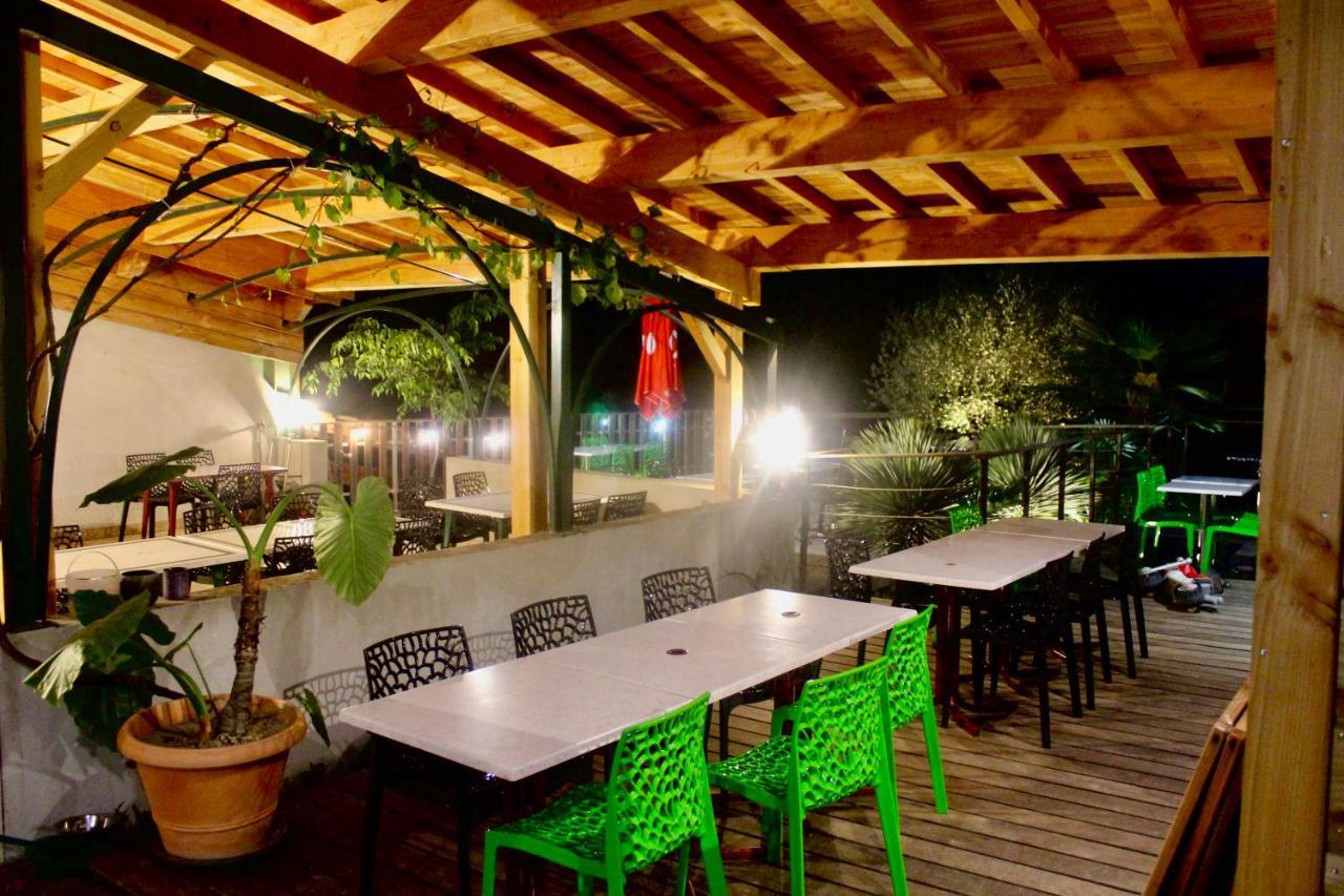 Camping Les Chenes Chauzon 外观 照片